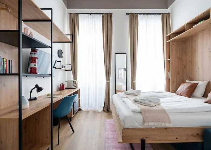 Suite, Self Check-in By Hm