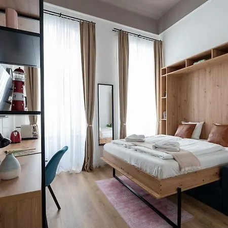 アパート Suite, Self Check-in By Hm *